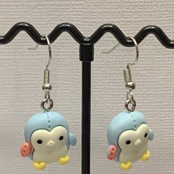 Penguin Earring, Silly Animal Earring, Penguin Jewelry, Gift Idea, Penguin Charm - Picture 2 of 6